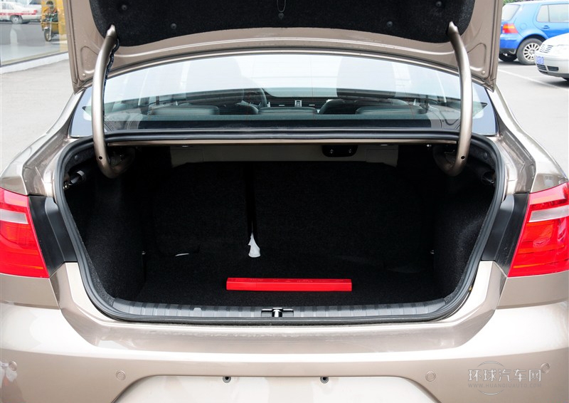 2014款 1.4TSI 自动豪华型