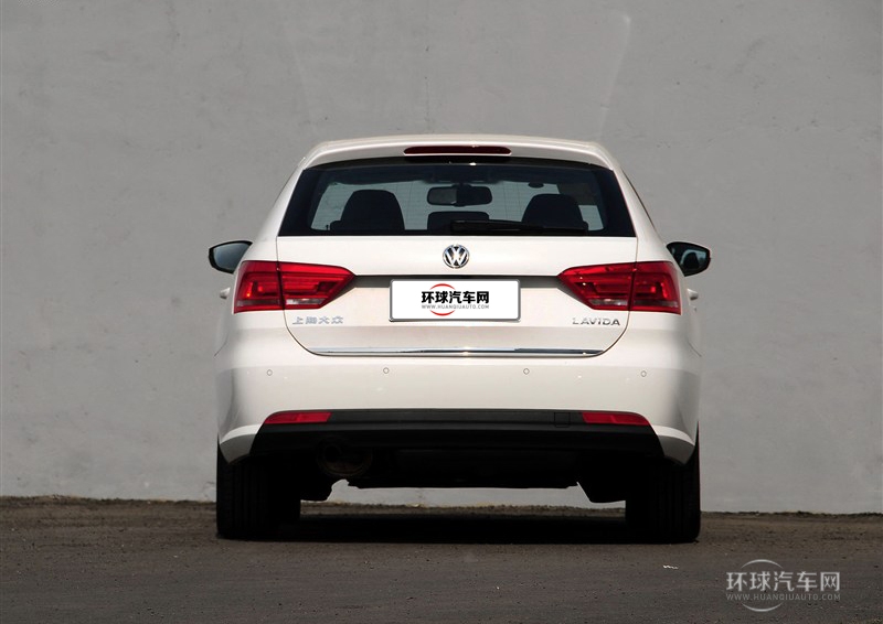 2013款 1.6L 自动豪华型
