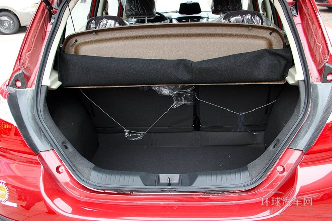 2013款 1.6L 自动北斗导航版