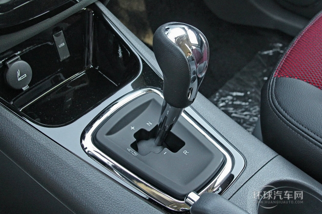 2014款 LV 改款 1.5L AMT豪华型