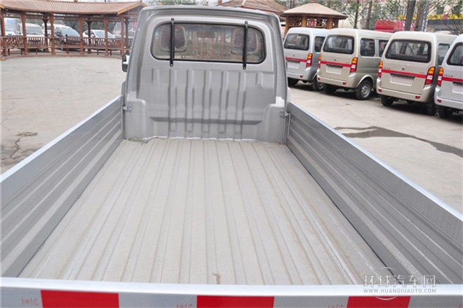 2008款 1.0L基本型标准轴距AF10-06