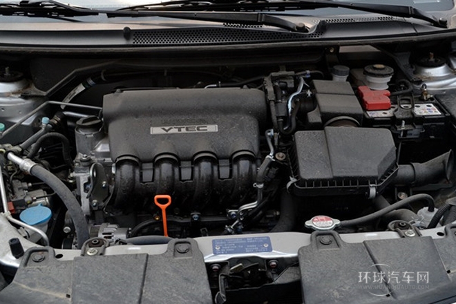 2013款 1.5L 手动运动型