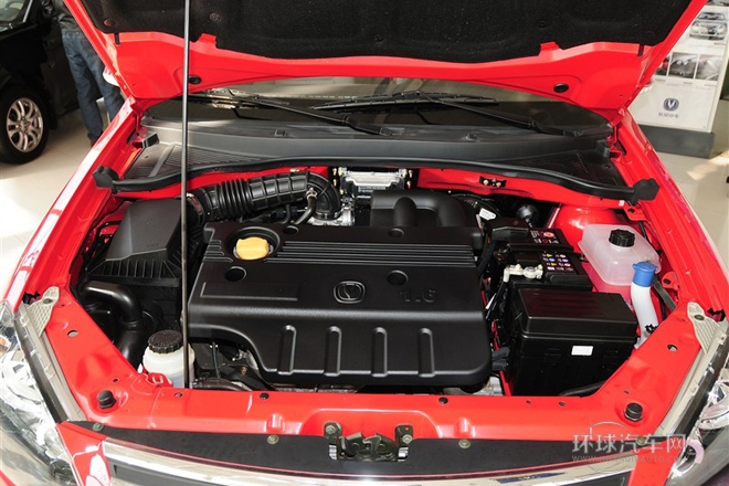 2012款 三厢 1.6L 手动豪华型