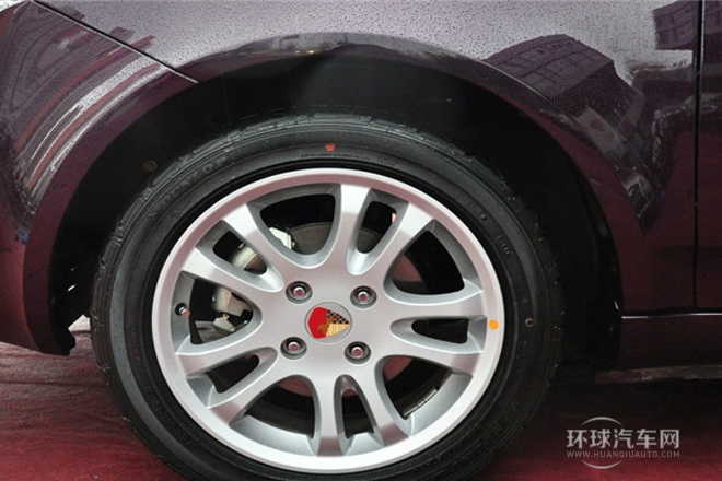 2012款 三厢 1.8L 手动尊贵型