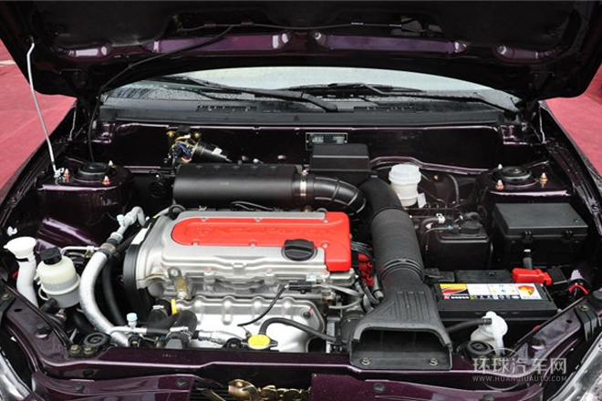 2012款 三厢 1.8L 手动尊贵型