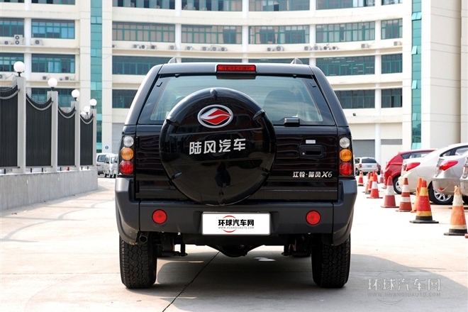 2011款 2.8T 两驱超值柴油