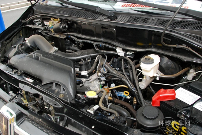 2010款 2.7L-3代 御领豪华型长轴9座2TR