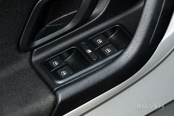 2013款 1.4L 自动晶享版