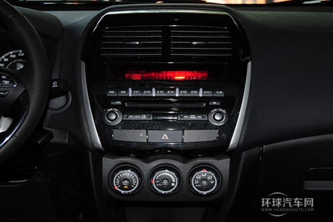 2013款 2.0L 两驱豪华版