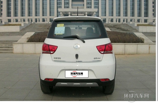 2012款 1.5L 两驱豪华型