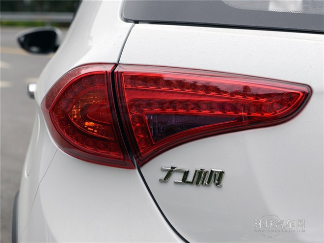 2014款 1.5L 手动豪华型