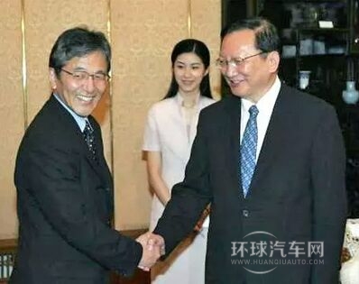 翻译女神张璐,持久的美,源自内在!