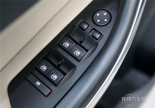 2015款 都市SUV 1.6T 自动炫动派