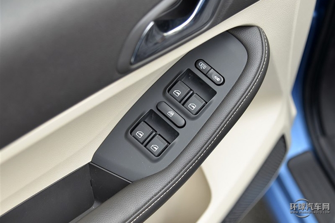 2015款 1.8L 手动宽享版