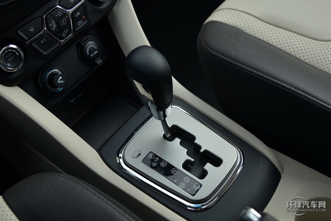 2015款 1.8L 手动宽享版