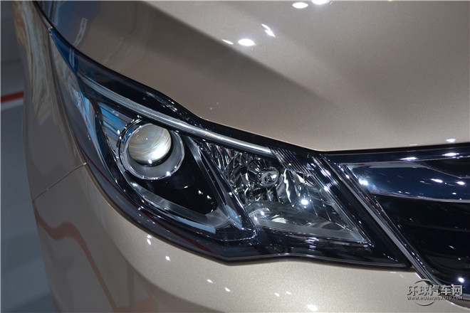 2016款 1.5L 手动标准型
